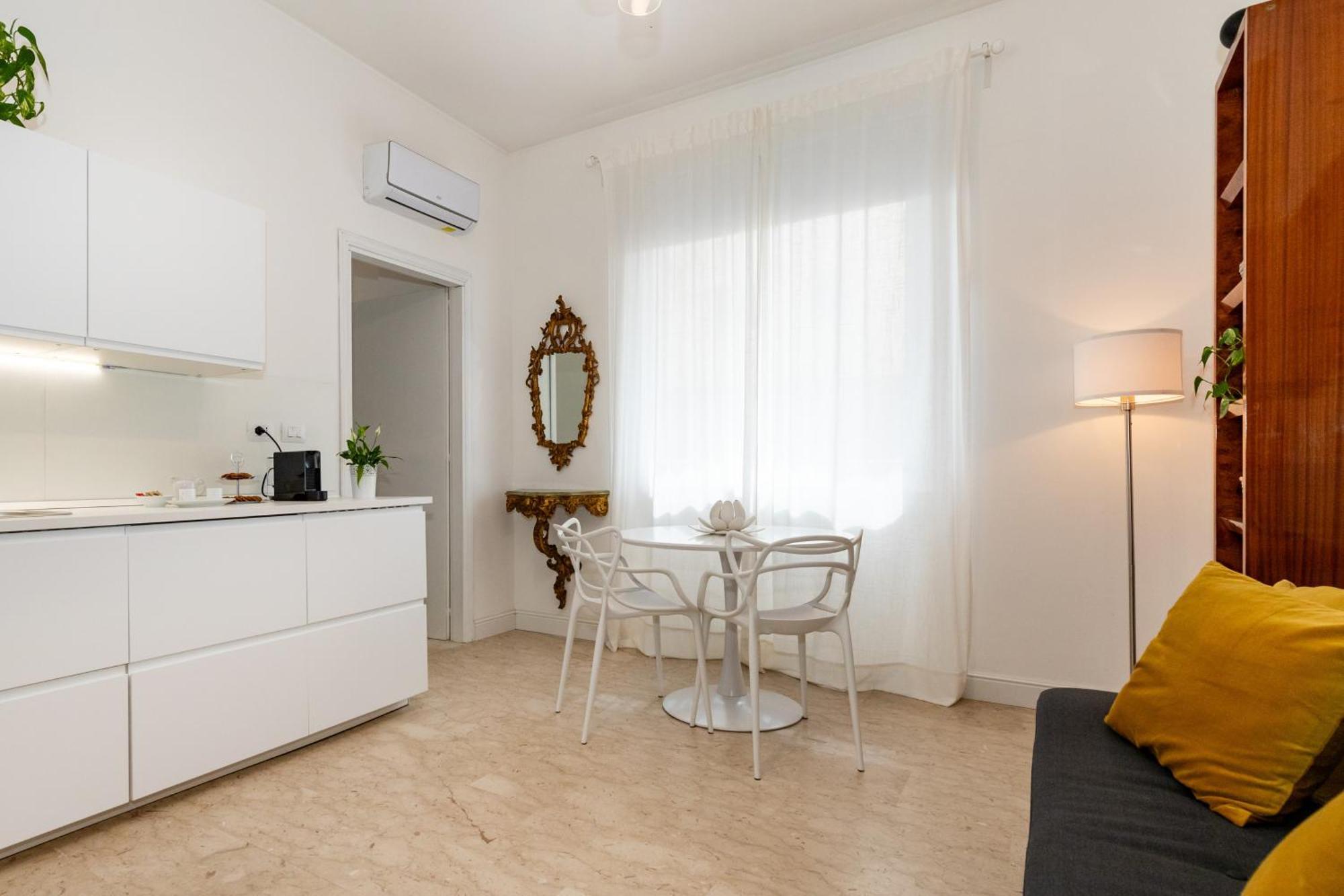 Finestre Sul Mare Apartment Катания Екстериор снимка