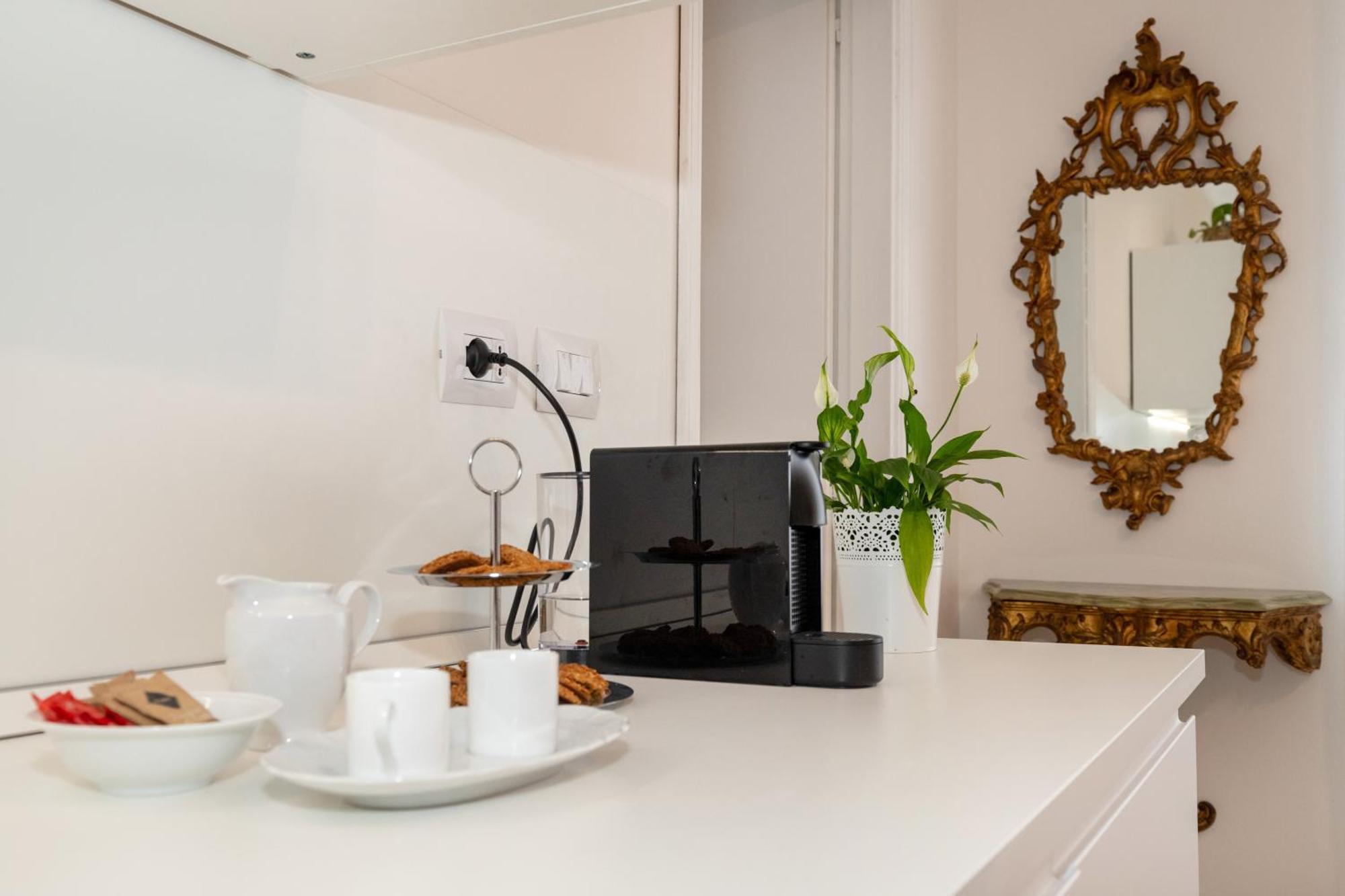 Finestre Sul Mare Apartment Катания Екстериор снимка