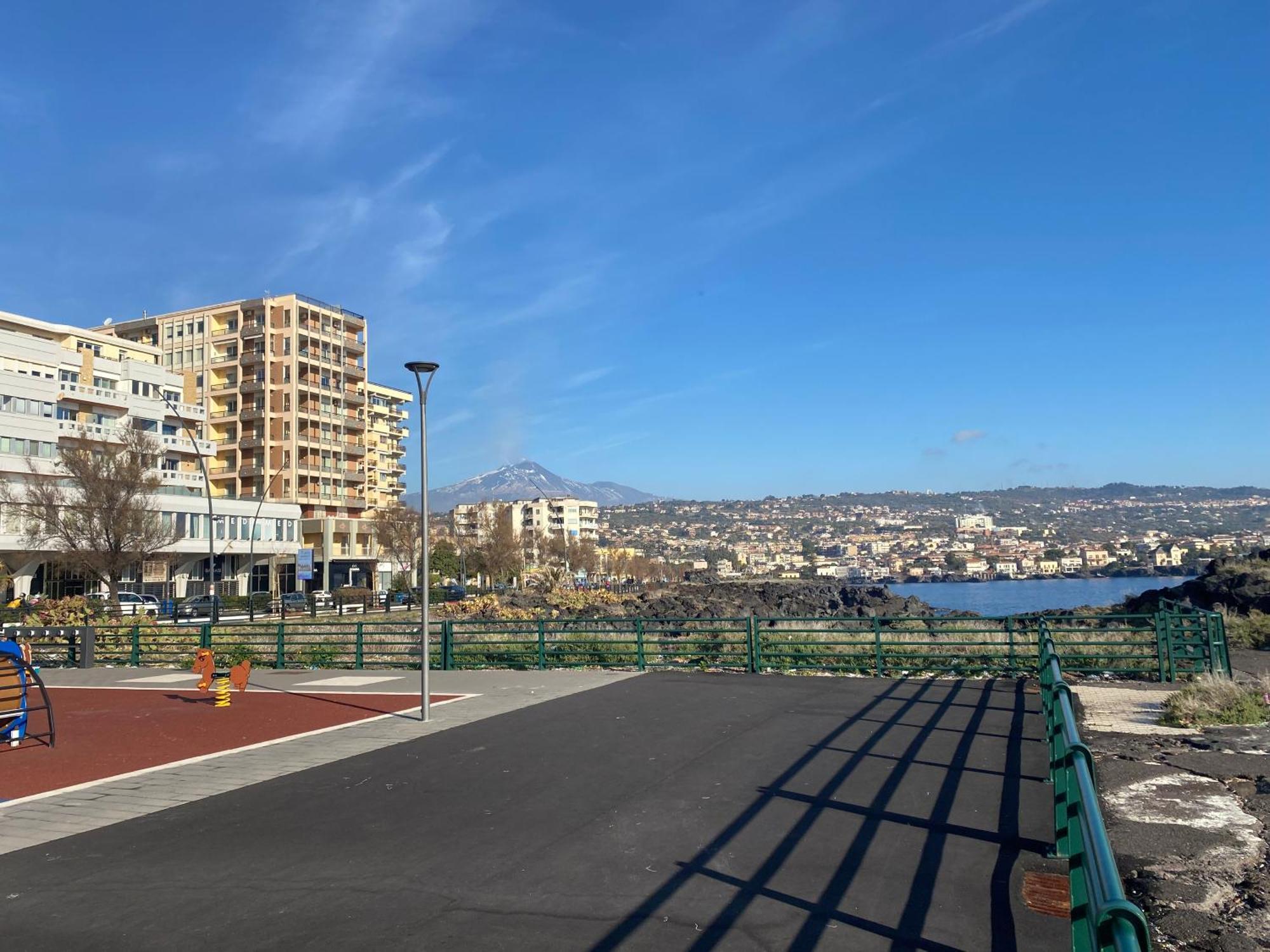 Finestre Sul Mare Apartment Катания Екстериор снимка